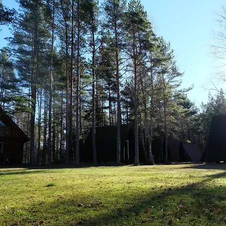 Feriehus Tahkuna Puhkekeskus