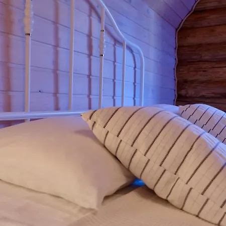 Tahkuna Puhkekeskus HIIUMAA