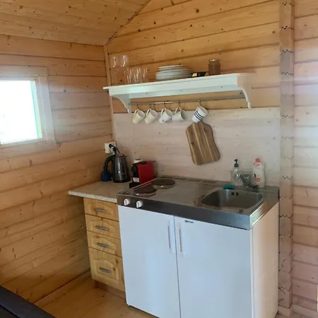 Tahkuna Puhkekeskus Feriehus