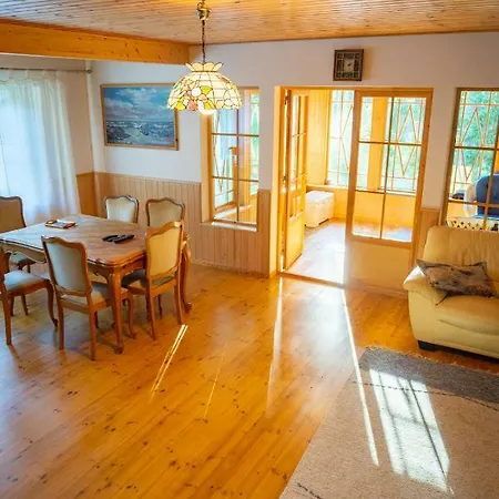 Tahkuna Puhkekeskus Feriehus HIIUMAA