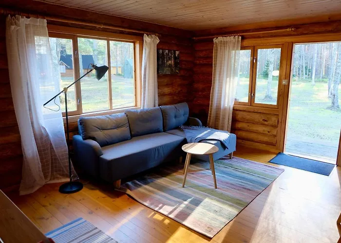 Tahkuna Puhkekeskus HIIUMAA