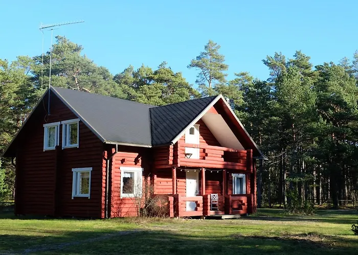 Tahkuna Puhkekeskus HIIUMAA